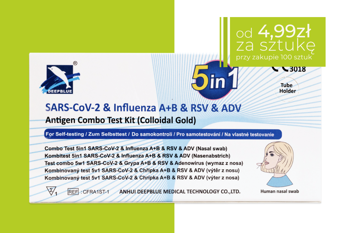 Opakowanie testu antygenowego 5w1 na SARS-CoV-2, grypę A+B, RSV i adenowirusy, białe pudełko z niebieskimi elementami, logo DeepBlue w lewym górnym rogu, zielone pole z ceną 4,99ZŁ za sztukę przy zakupie kartonu w prawym górnym rogu oraz ilustracja głowy z wymazem z nosa.